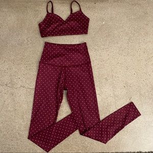 Beyond Yoga Polka Dot Set Size S